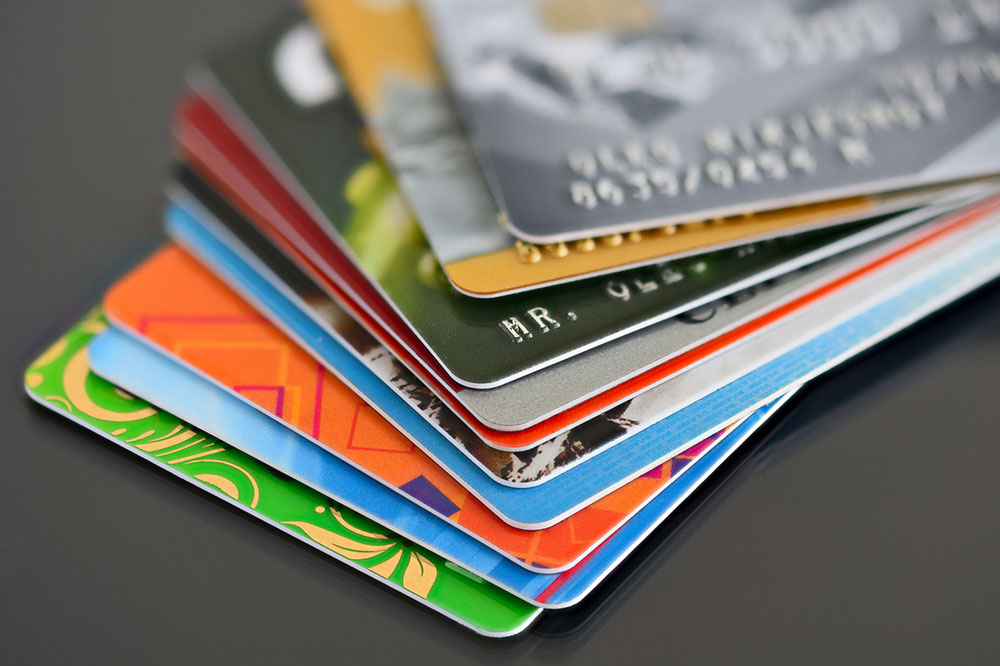 5 Credit Cards To Manage Bad Credit