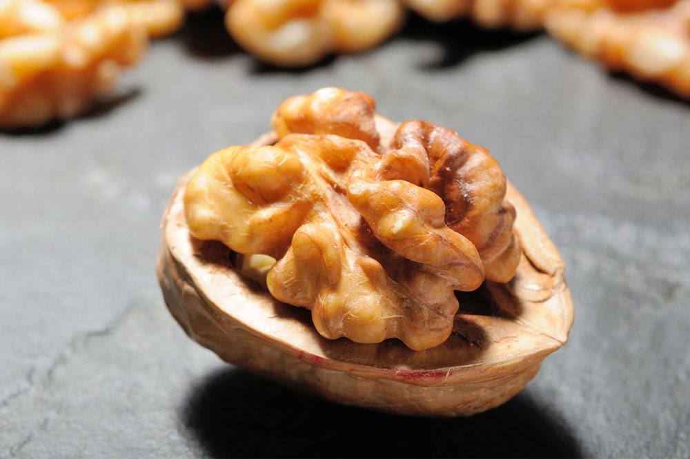 6 Foods to Combat Hair Loss